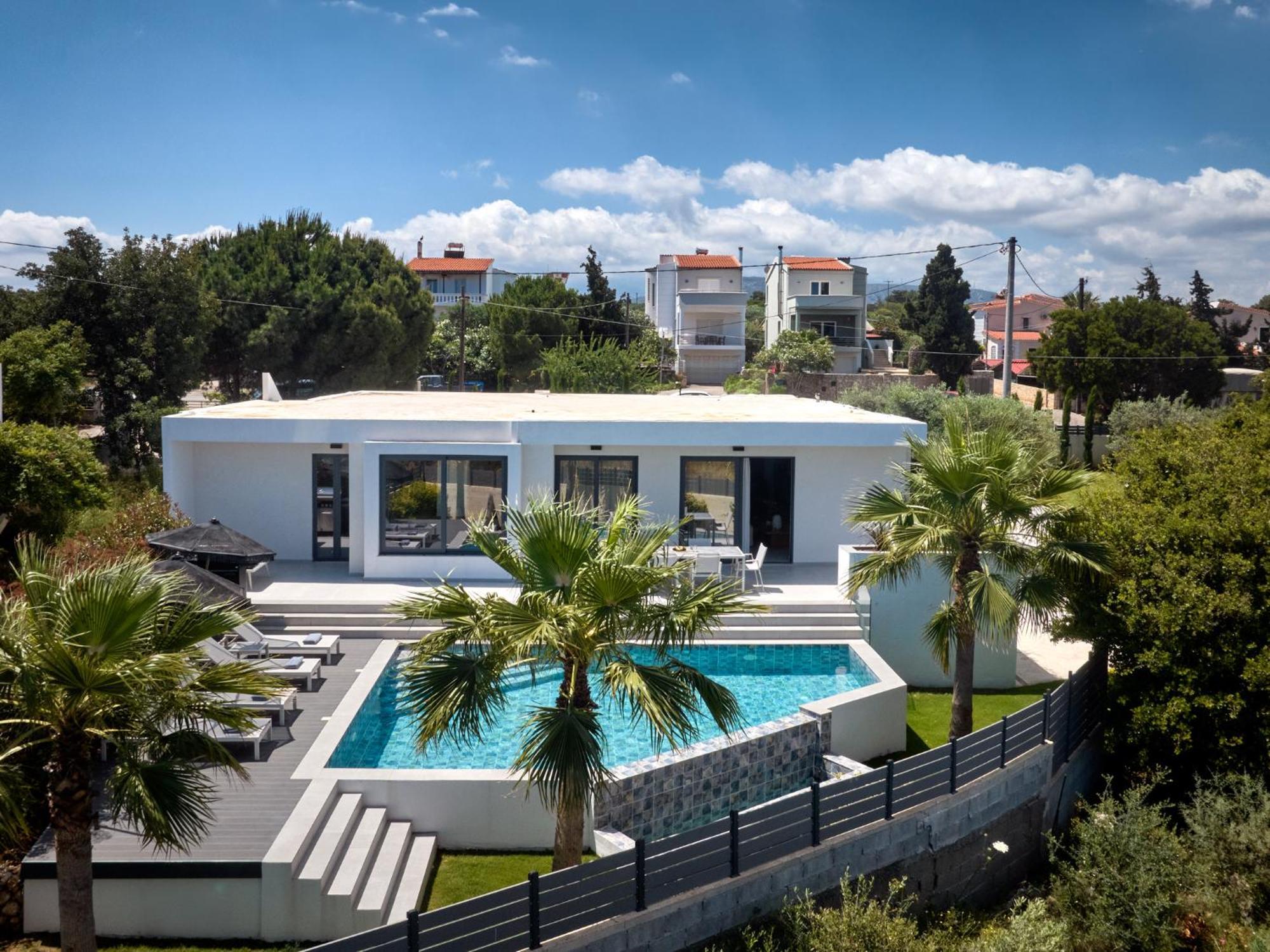 Villa Kyamon Estate Luxury